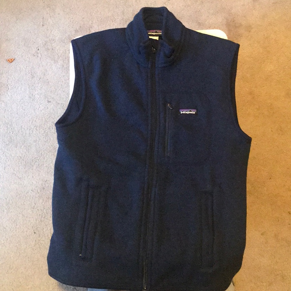 PATAGONIA MENS VEST NAVY BLUE